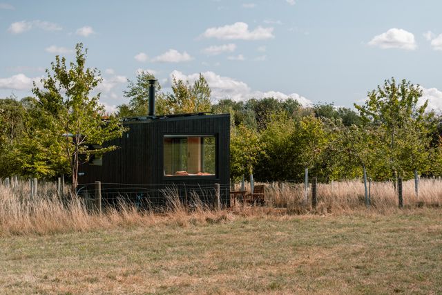Bree off-grid cabin, photo 9