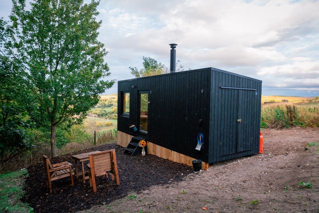 Ramandu off-grid cabin, photo 2
