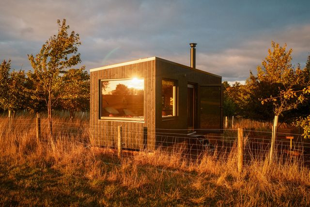 Bree off-grid cabin, photo 2
