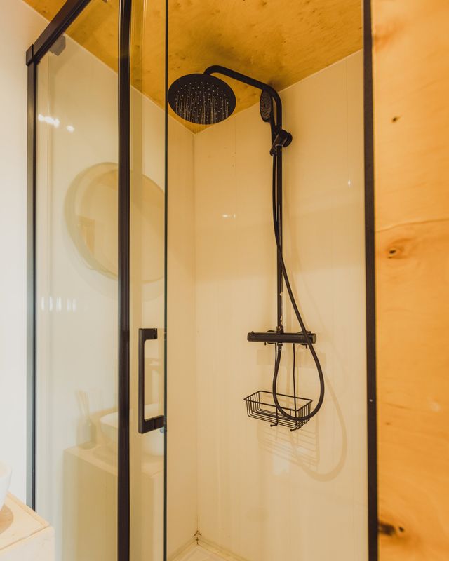 Susan off-grid cabin, photo 17