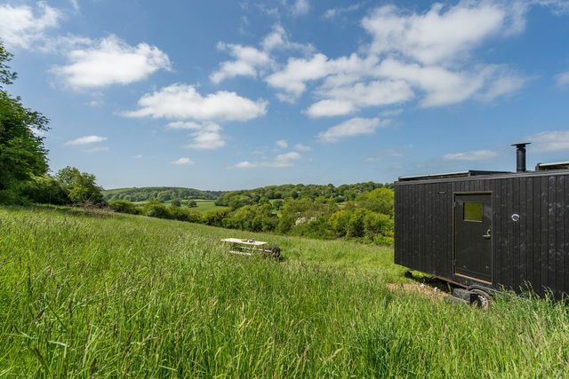 Off-grid cabins in Canterbury